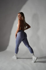 Performance Seamless Scrunch Tights