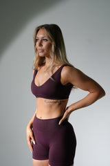 Performance U-Back Top