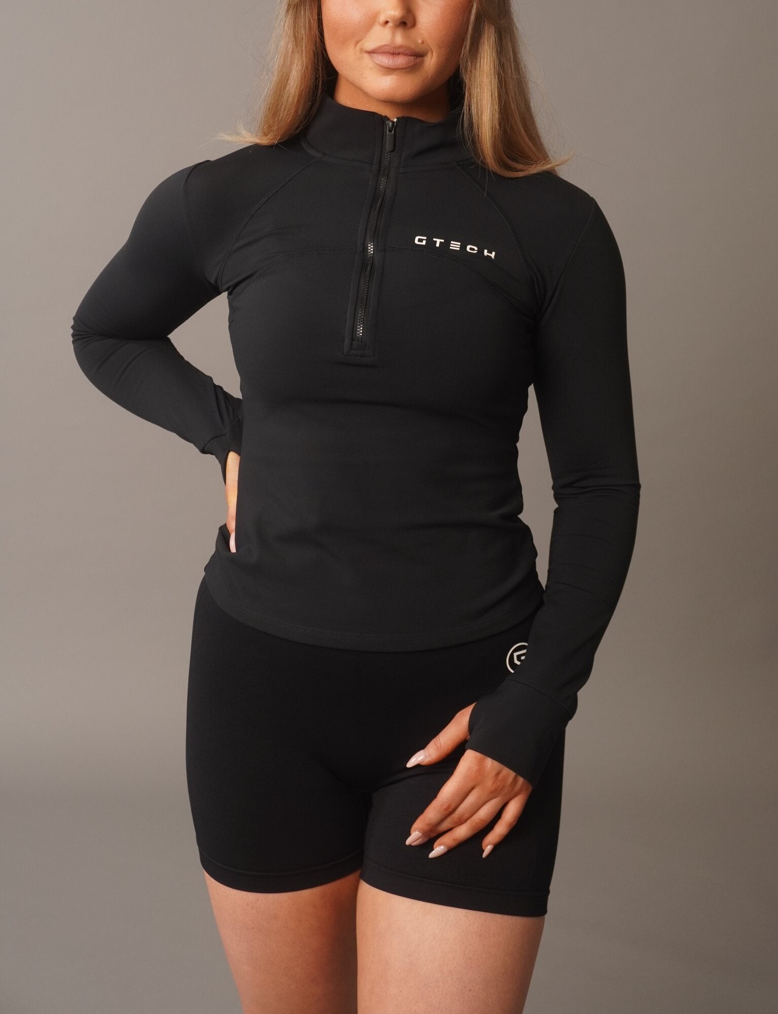 Define 1/4 Zip Long Sleeve - Black