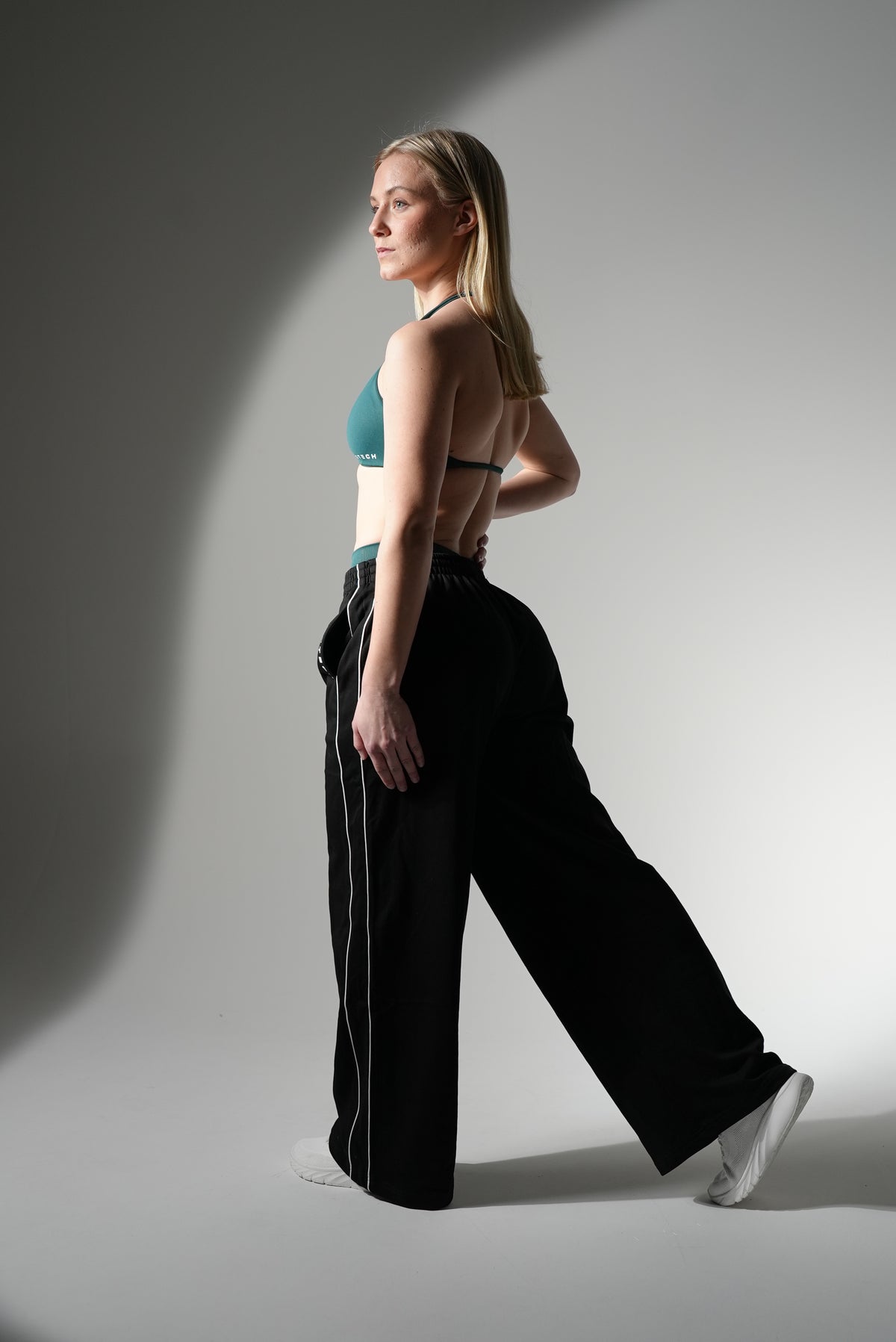 Essential Wide Sweatpants