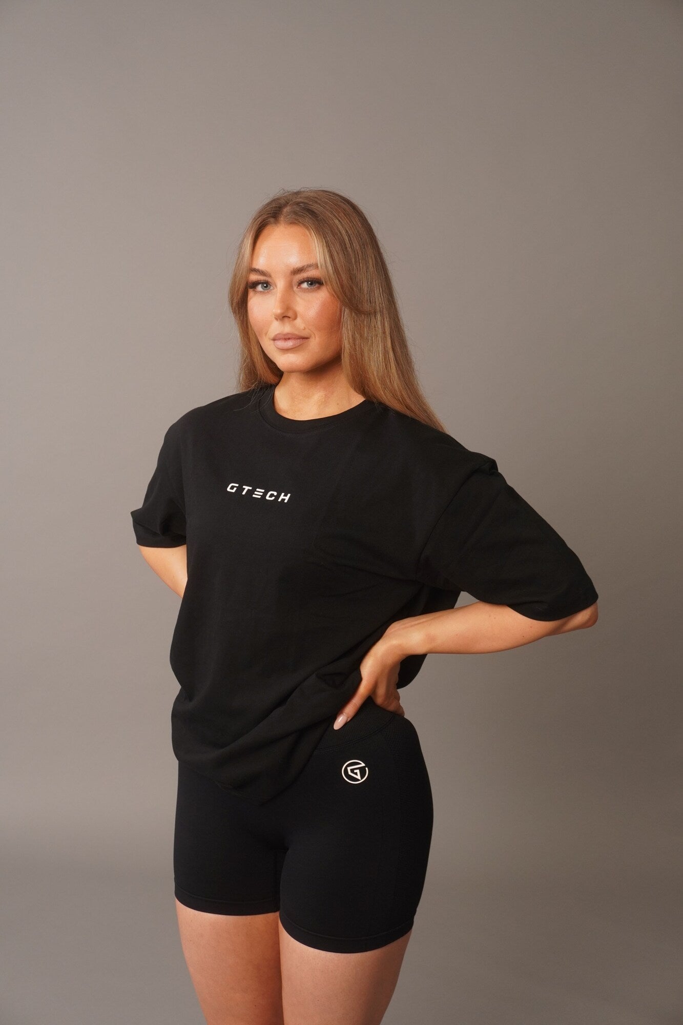 Oversized T-Shirt - Black