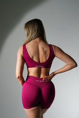 Performance U-Back Top