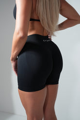 Performance Seamless Scrunch Shorts
