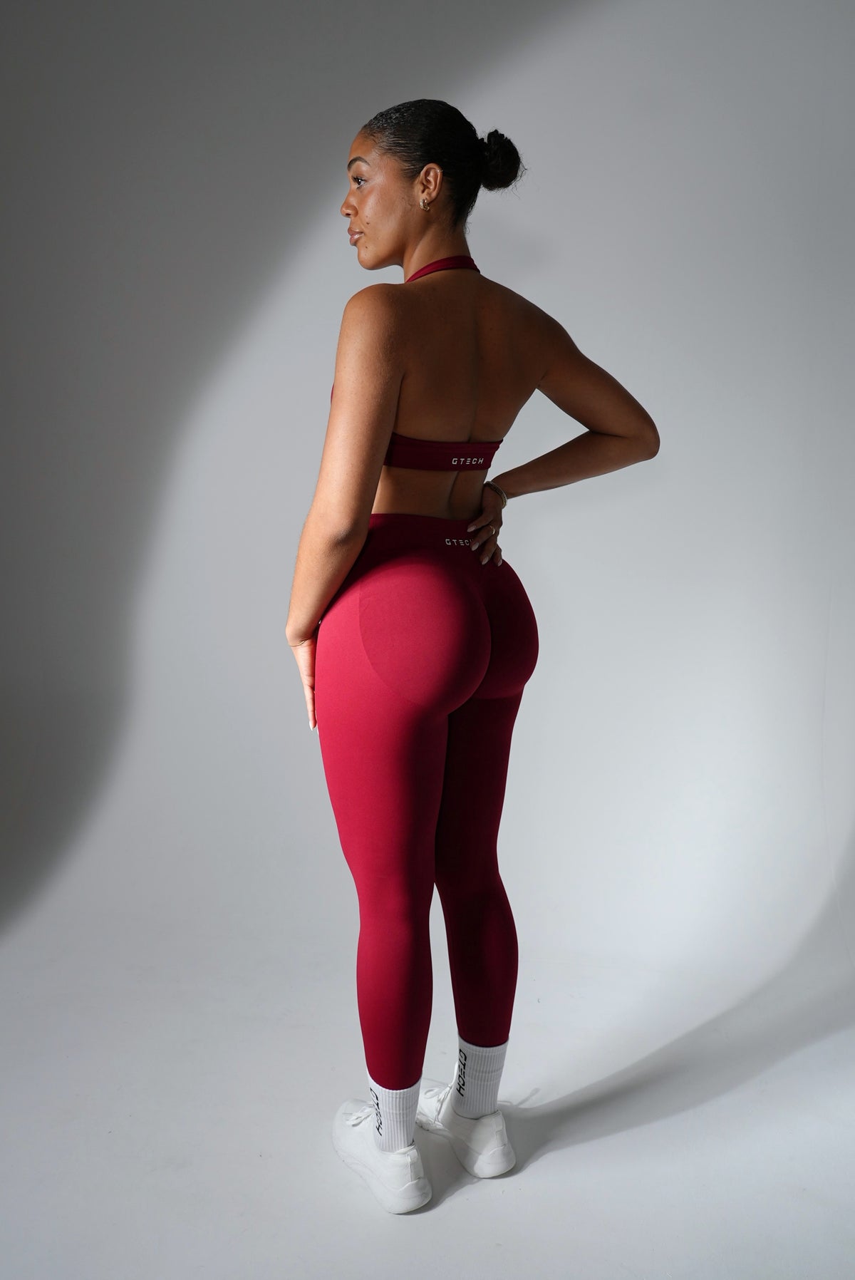 Performance Seamless Scrunch Tights