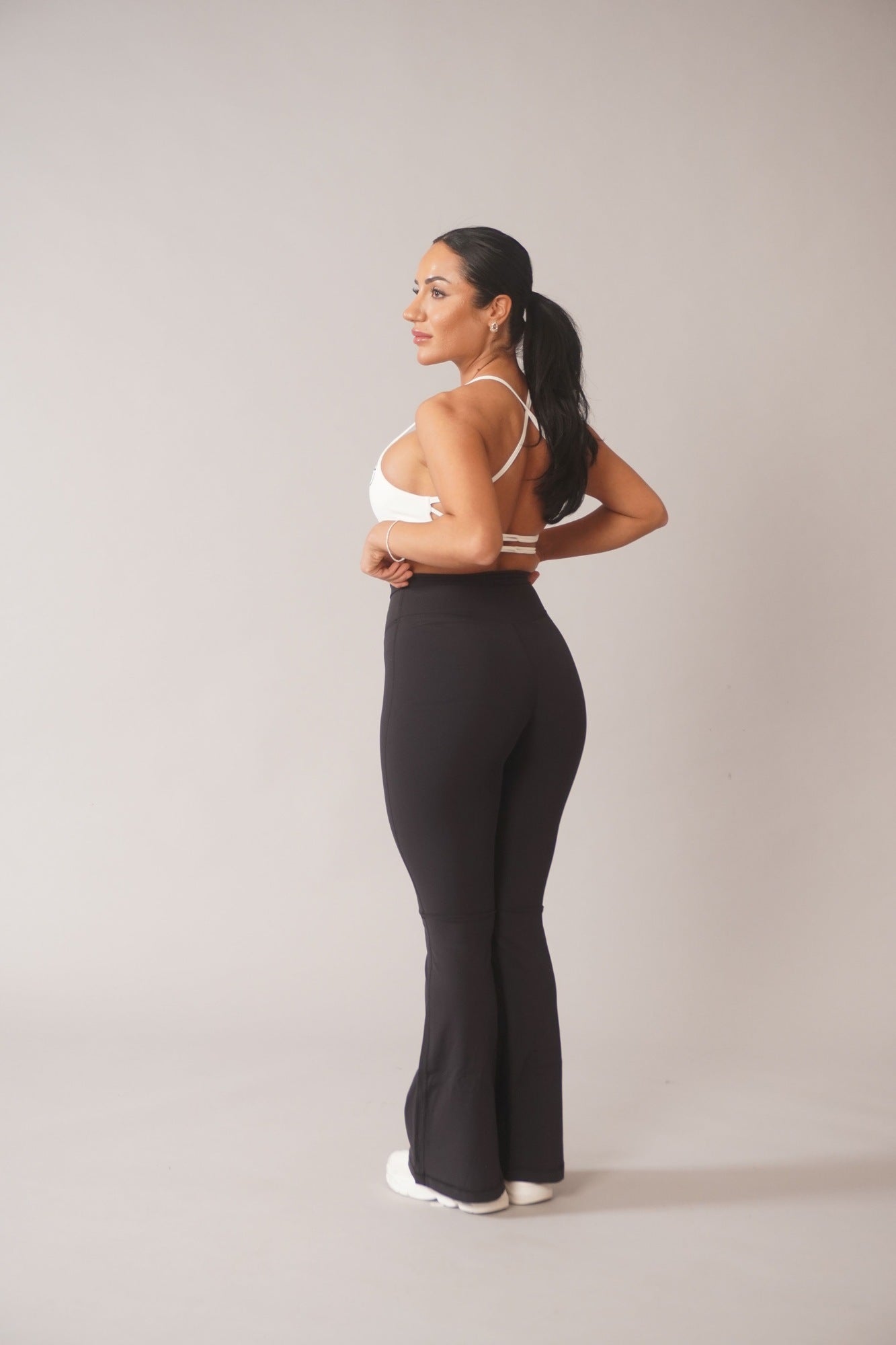 Super High Rise Flared Tights - Black